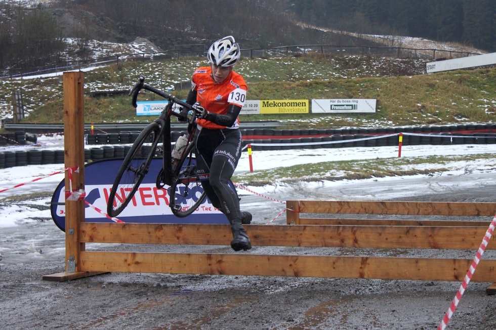 NORGESMESTER: Regjerende norgesmester Tobias Johannessen får en tøff jobb for å holde på NM-trøya på søndag. Foto: Kristoffer Kippernes Marit Sveen NC Bergen 2017 - Ingrid Lægreid NCF