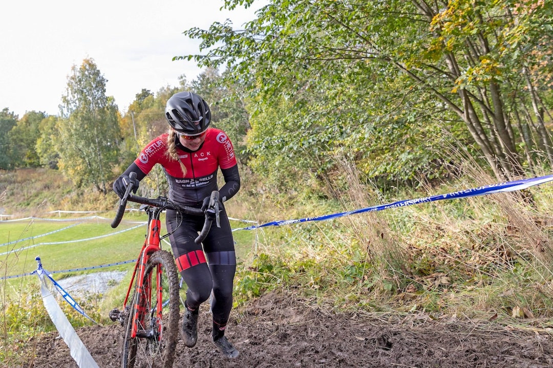 VINNER: Mie Bjørndal Ottestad vant Føyka-kross med to minutter og 45 sekunders margin. Foto: Ola Morken VINNER: Mie Bjørndal Ottestad vant Føyka-kross med to minutter og 45 sekunders margin. Foto: Ola Morken