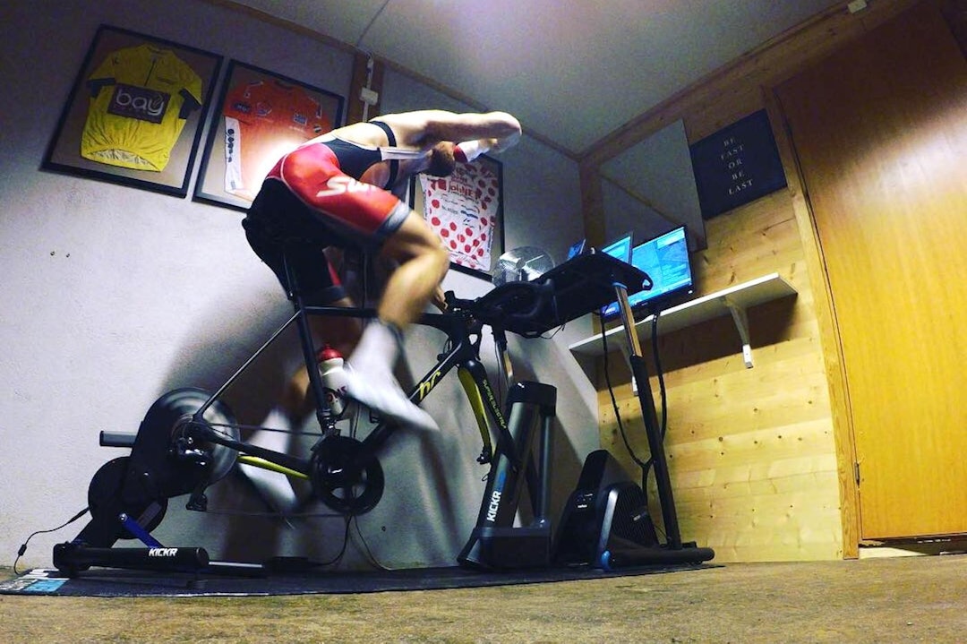 NORGERSMESTER: Vidar Mehl på vei mot NM-gull i Zwift i vinter. Foto: Privat NORGERSMESTER: Vidar Mehl på vei mot NM-gull i Zwift i vinter. Foto: Privat
