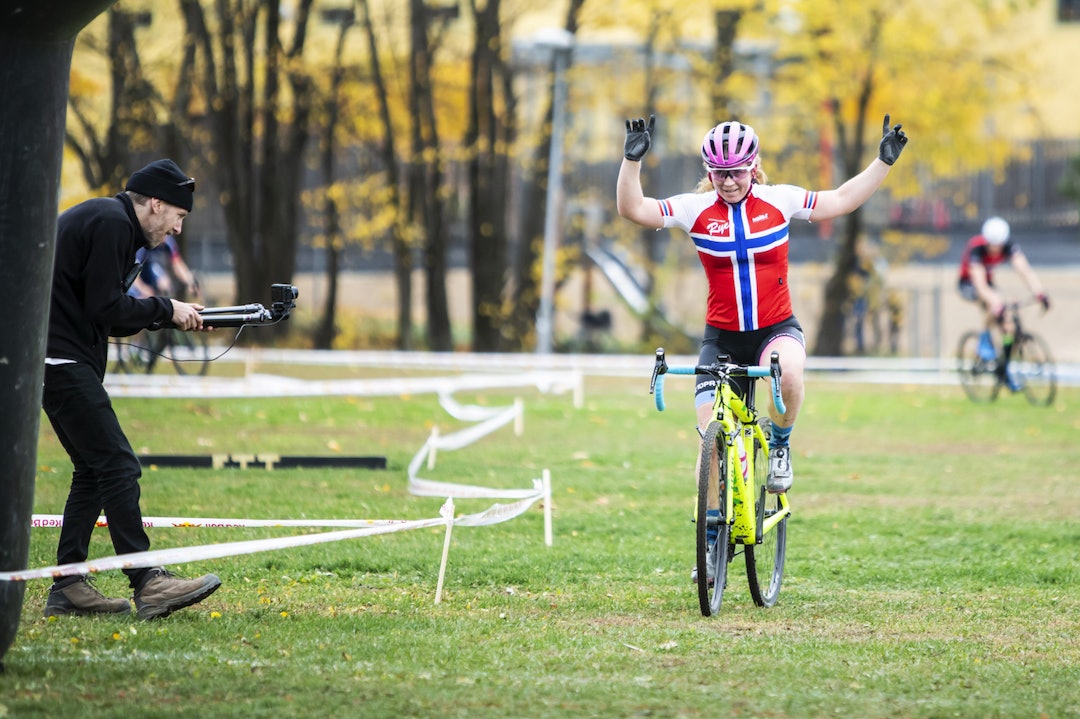 Elisabeth Sveum finish Superpokal Voldsløkka 2018 - Pål Westgaard 1400x933 Elisabeth Sveum finish Superpokal Voldsløkka 2018 - Pål Westgaard 1400x933