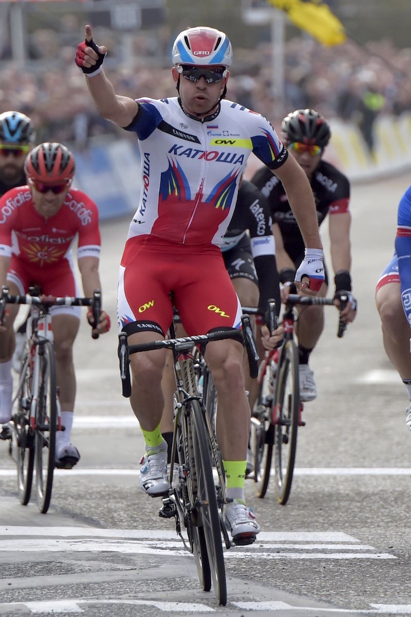 Alexander Kristoff vant Flandern Rundt 2015. Foto: Cor Vos Kristoff won Flanders 2015 - Cor Vos 800x1200