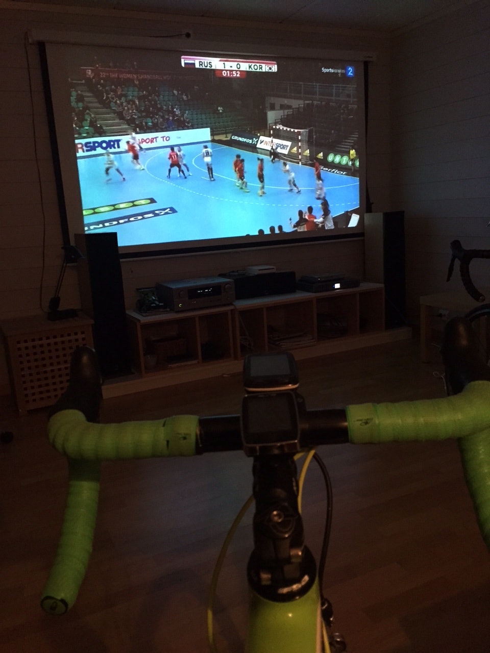 Selve rulla er ikke spesielt fancy, men underholdning underveis blir det likevel. Foto: Privat Jan Olav Beitmyren rulletrening - privat