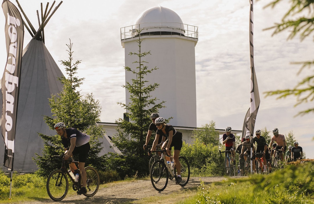 UTKIKKSPOST: Solobservatoriet på Harestua. Høyt oppe, god utsikt og alene i skogen. Perfekt for Eventyr. UTKIKKSPOST: Solobservatoriet på Harestua. Høyt oppe, god utsikt og alene i skogen. Perfekt for Eventyr.