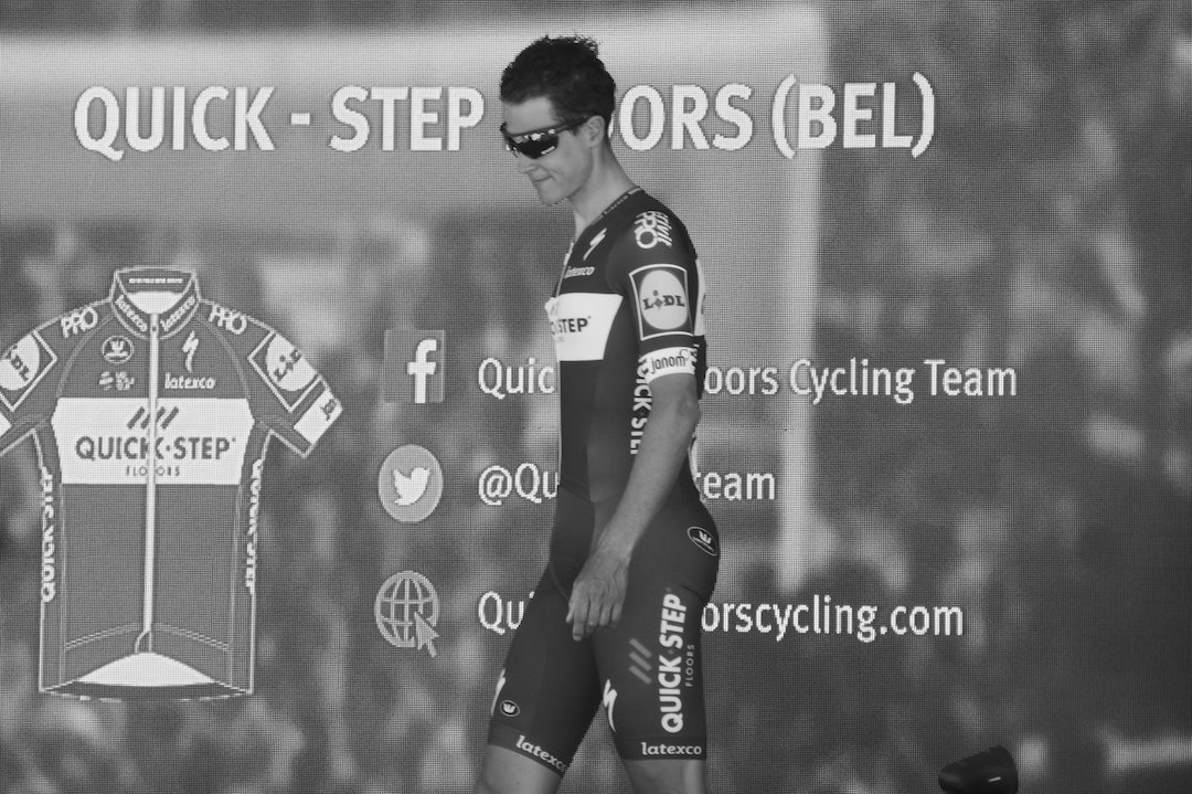 STØRST: Den aller største stjernen. En rytter som historiebøkene vil nevne, klar til start på Spangereid: Niki Terpstra. Foto: Geir Stian Ulstein Niki Tepstra - Geir Stian Ulstein 1400x933