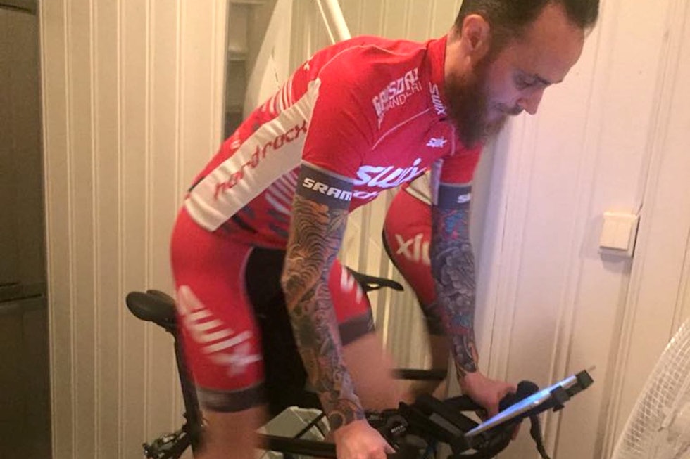 LITT NERDETE: Morten Vaeng er norgesmester i Zwift. Foto: Privat Morten Vaeng - NM Zwift 2018 - Foto privat 1400x933