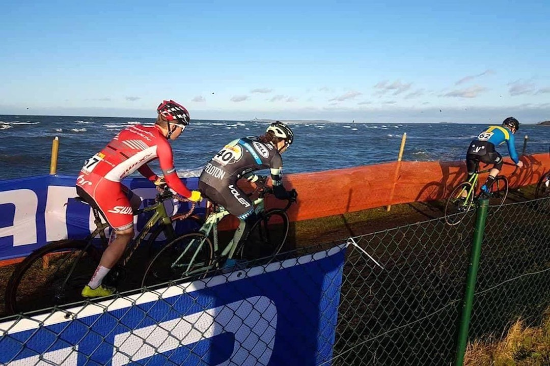 Fredrik Haraldseth - WC Bogense CX Nov 19-17 - Foto Bjørn Haraldseth 1400x933