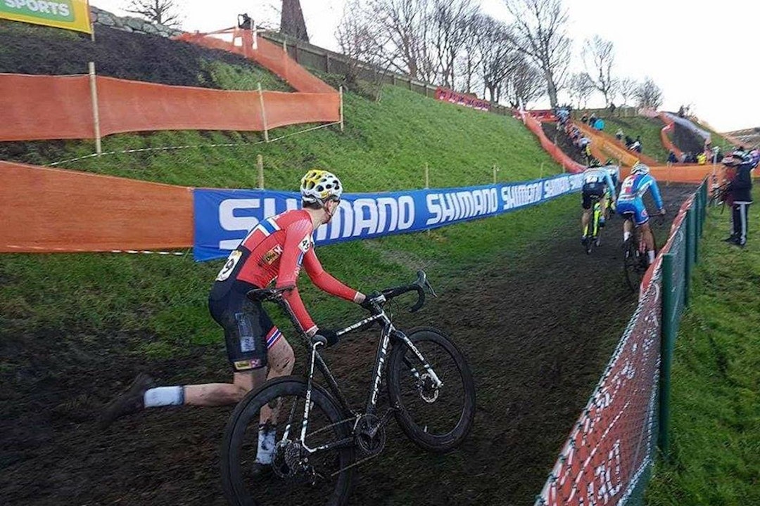 16.PLASS: Søren Wærenskjold er brukbart tilfreds med plasseringen i sin verdenscupdebut. Foto: Bjørn Haraldseth Søren Wærenskjold WC CX Bogense Nov 2017 - Bjørn Haraldseth 1200x800
