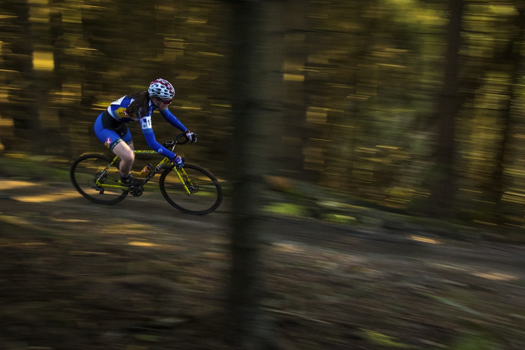 NM-KLAR: Berit Nordsæter Resell har spisset formen inn mot kross-NM på søndag og håper å gi Norgescuplederen kamp om mesterskapstrøya. Foto: Per-Eivind Syvertsen Berit Nordsæter Resell - CX6 Svelvik - Per-Eivind Syvertsen 1400x933