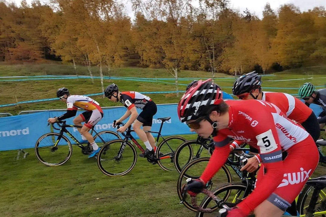 Fredrik Haraldseth start UCI CX Oct 22-17 - Foto Haraldseth 1400x933