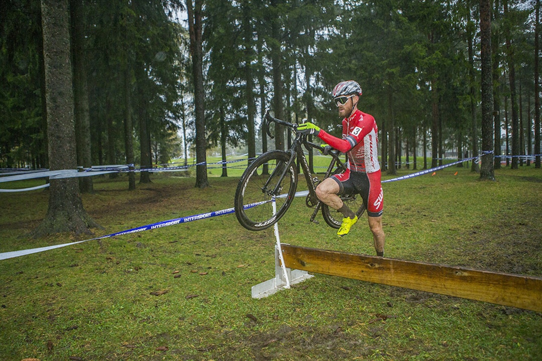 VETERAN: For Morten Vaeng er Superpokal Voldsløkka ett av sesongens viktigste ritt. Foto: Pål Westgaard Morten Vaeng - CX NC 2 Grenlandskross - Pål Westgaard 1200x800