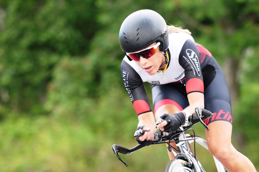 RASK: Thrude Natholmen under tempoetappen på Tour de Hallingdal. Foto: Kent Murdoch natholmen finish Murdoch 1400x933