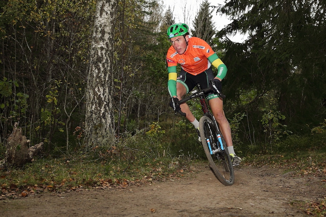 TITTELFORSVARER: Erik Nordsæter Resell vet det er mange som ønsker å ta fram ham både sammenlagtseier i Norgescupen og NM-trøya. Foto: Ola Morken Erik Nordsæter Resell NC2 CX - Ola Morken 1400x933
