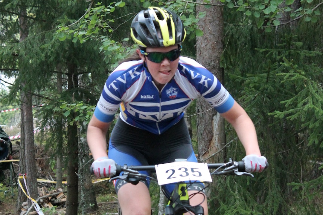 DEBUTANT: Berit Nordsæter Resell er førsteårsjunior og debuterer i Norgescupen i kross denne høsten. Foto: Lena Øverbye Berit Nordsæter Resell NC 10 2017- Foto Lena Øverbye 1200x800