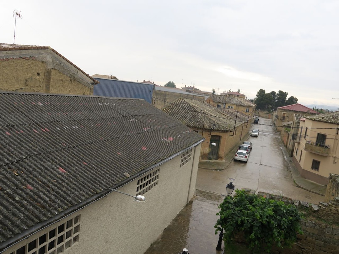 RAIN IN SPAIN: På forhåndsbooket flerdagstur gjennom delvis øde landskap må man ta det været man får.