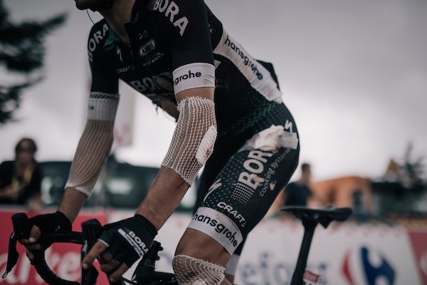 TØFF DAG: I tillegg til Geraint Thomas og Richie Porte gikk mange andre ryttere også i bakken. En av de var Rafal Majka. Foto: Kristof Ramon TØFF DAG: I tillegg til Geraint Thomas og Richie Porte gikk mange andre ryttere også i bakken. En av de var Rafal Majka. Foto: Kristof Ramon
