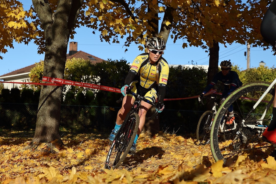VANT SENIORKLASSEN: Ann Iren Bjørnarå tok seieren i kvinner senior med nesten to minutters margin. Foto: Ola Morken Ann Iren Bjørnarå - Superpokal Voldsløkka 2016 - Ola Morken