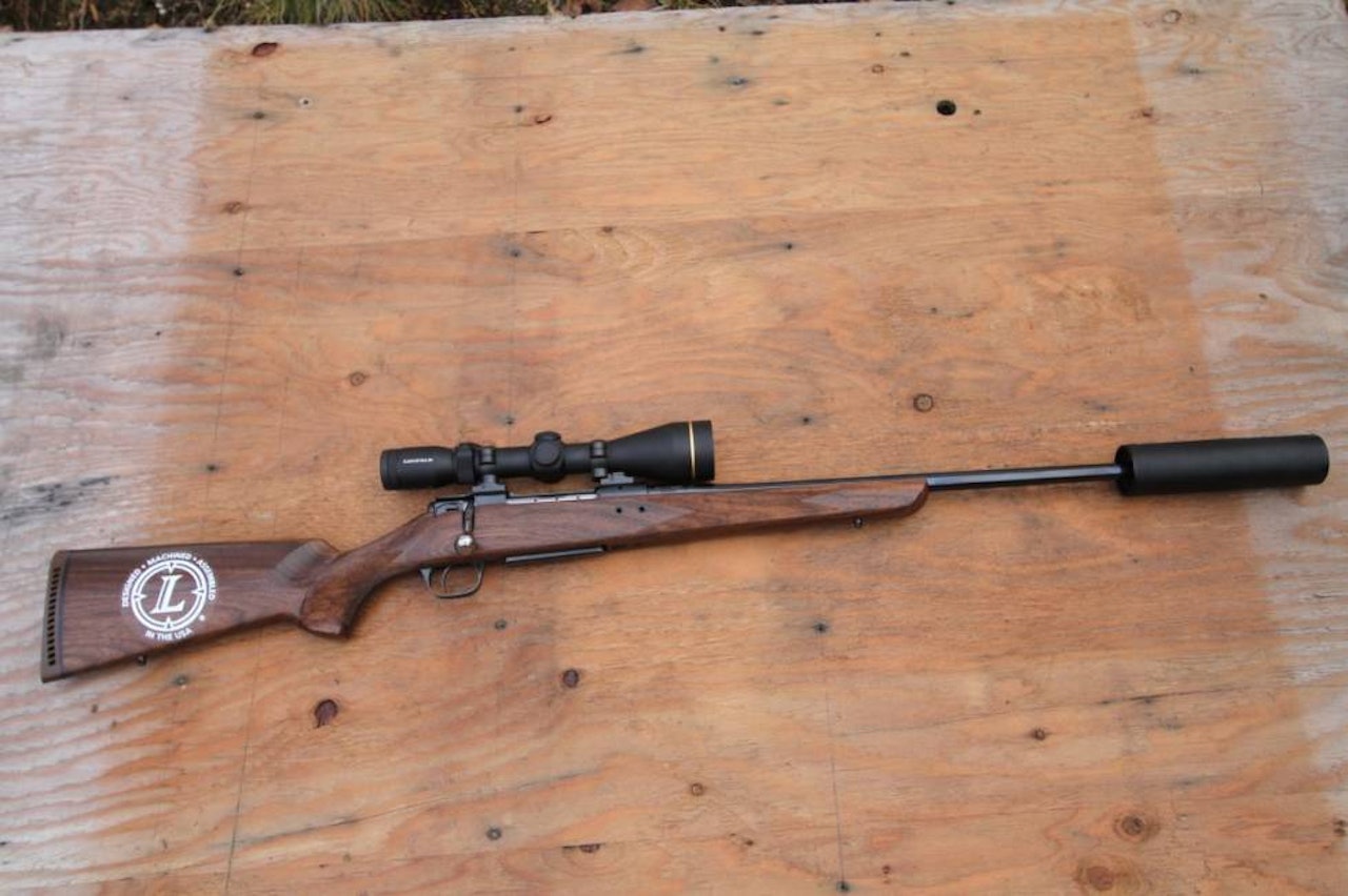 SCHULTZ OG LARSEN HUNTER TAKE DOWN: Rifla måler seg uten tvil med resten av riflene fra S&L Rifla Schultz & Larsen Hunter Take Down boltrifle test