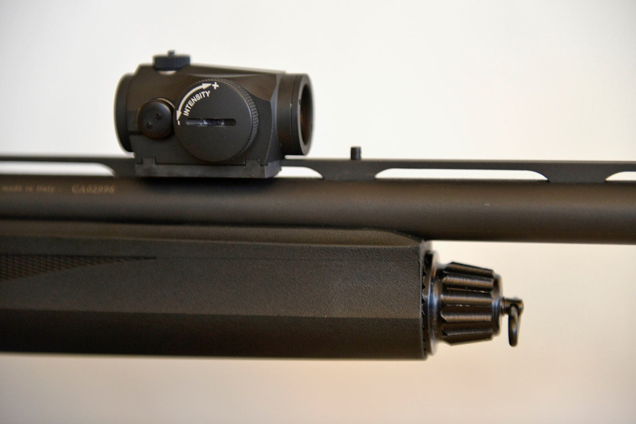 AIMPOINT MICRO S-1: Haglesikte som kan monteres rett på hagleskinnen Aimpoint Micro S-1 haglesikte på ventilert sikteskinne