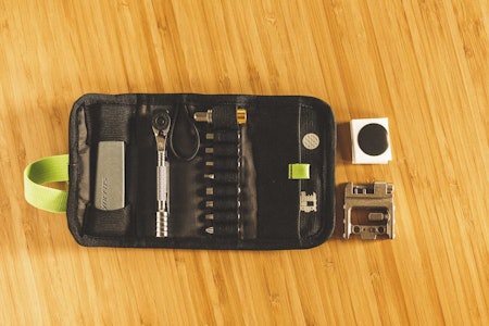 IKKE BARE FOR GUIDEN: Syncros sitt Guide Kit-sett er et verktøy de fleste kan ha både glede og nytte av. Foto: Kristoffer H. Kippernes test syncros guide kit miniverktøy