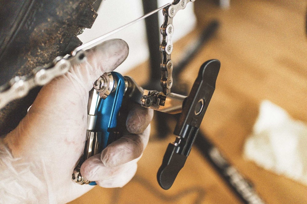 GODT MOMENT: Her får du godt moment når du skal mekke på kjedet. Foto: Kristoffer H. Kippernes. test park tool miniverktøy sykkel