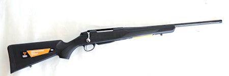 Tikka T3X Superlite test rifle med oransje merkelapp