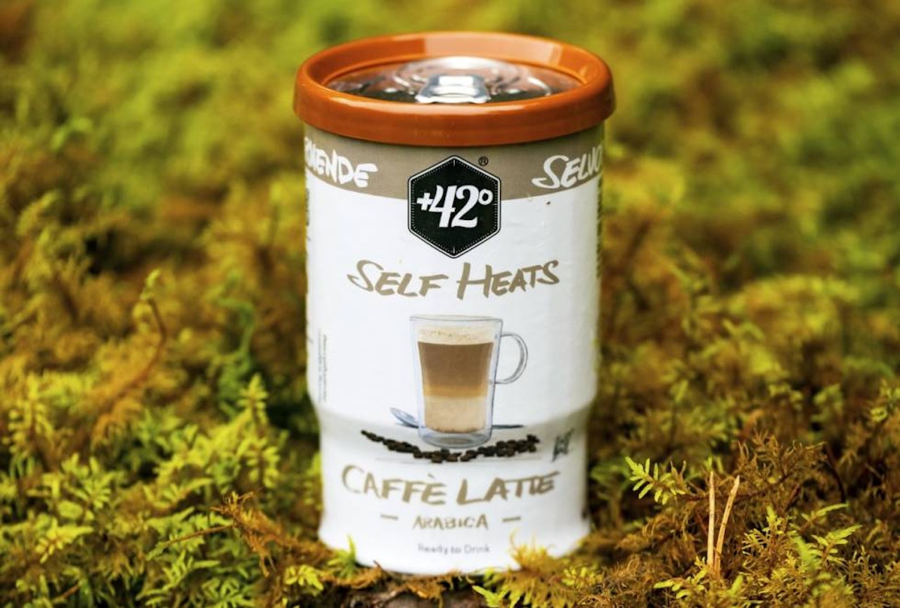 Latterlig enkel latte: Self Heater +42° fins i flere varianter, så her kan du få caffé latte servert på latterlig enkelt vis. Test av Self Heater +42°