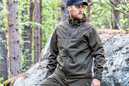 Test av Seeland Hawker Advance. Jeger ikledd Seeland Hawker jaktdress