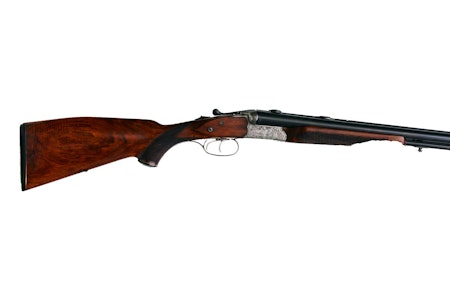 MED TO HAGLELØP PLUSS RIFLE I RESERVE; Anvendes som en vanlig sideligger hagle, men du har raskt rifla klar enten med åpne sikter eller kikkertsikte! J.P. Sauer & Sohn sauer 3000 drilling