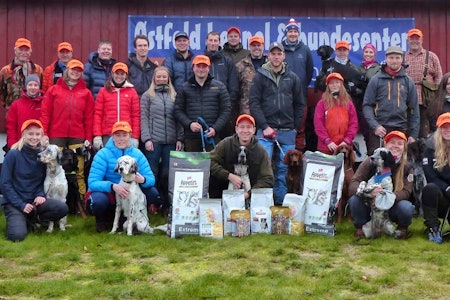 The A-team: Bare blide mennesker og hunder samlet på Østfold Kennel og Hundesenter under ungdomssamlingen! The A-team: Bare blide mennesker og hunder samlet på Østfold Kennel og Hundesenter under ungdomssamlingen!