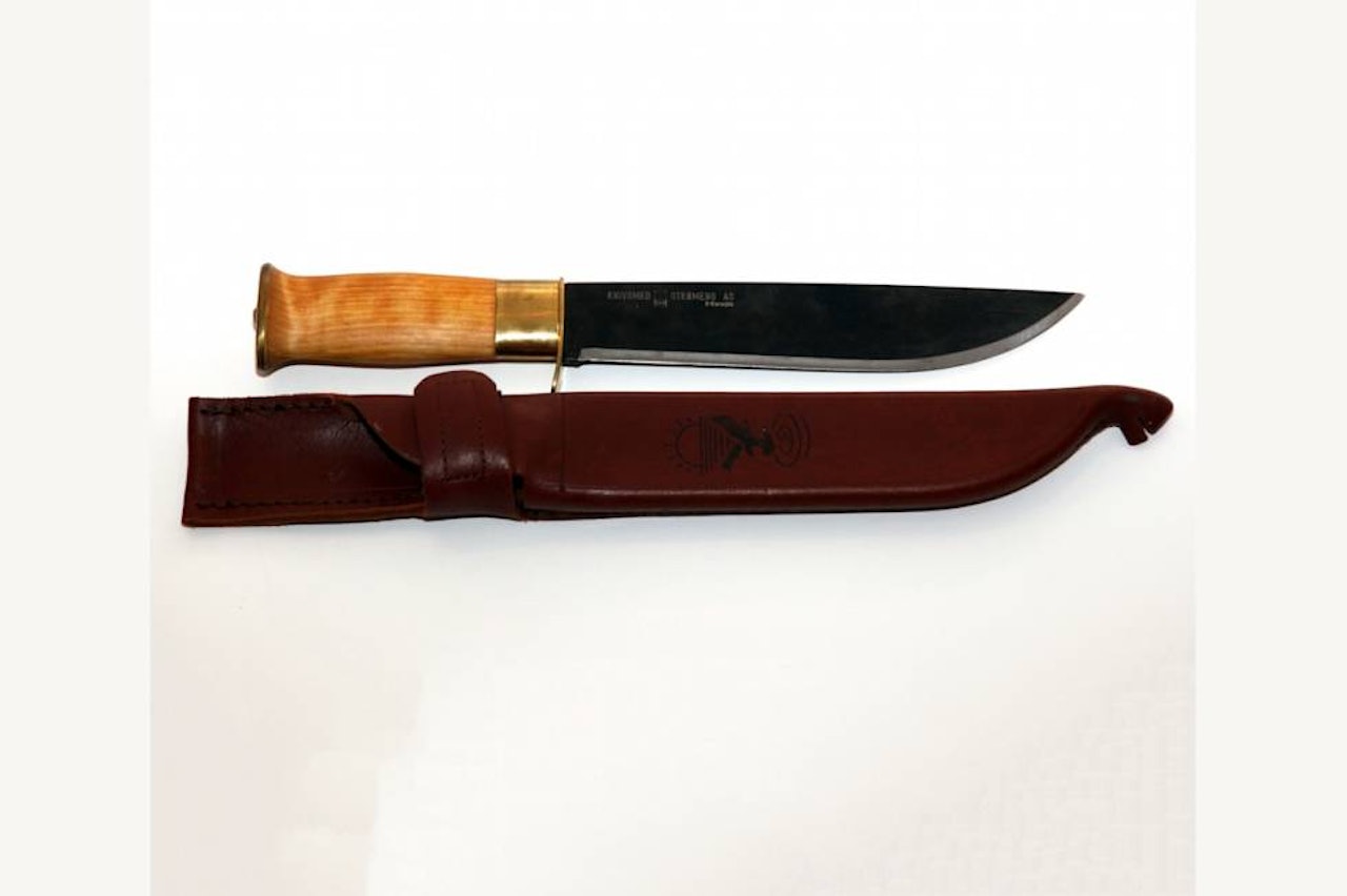 Test av strømeng samekniv 8 m fingervern strømeng samekniv 8 m fingervern jaktkniv