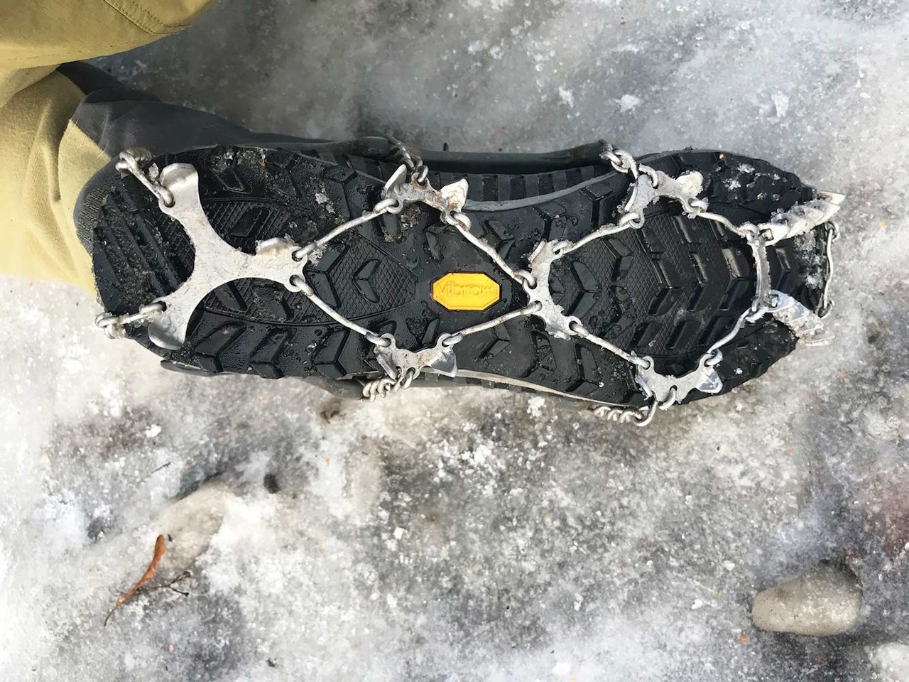 Snowline Chainsen Pro brodder på isen