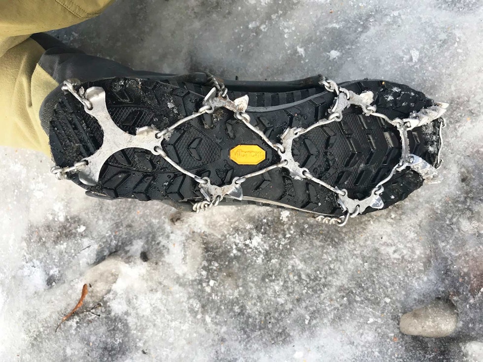 Snowline Chainsen Pro XT brodder til sko på isen