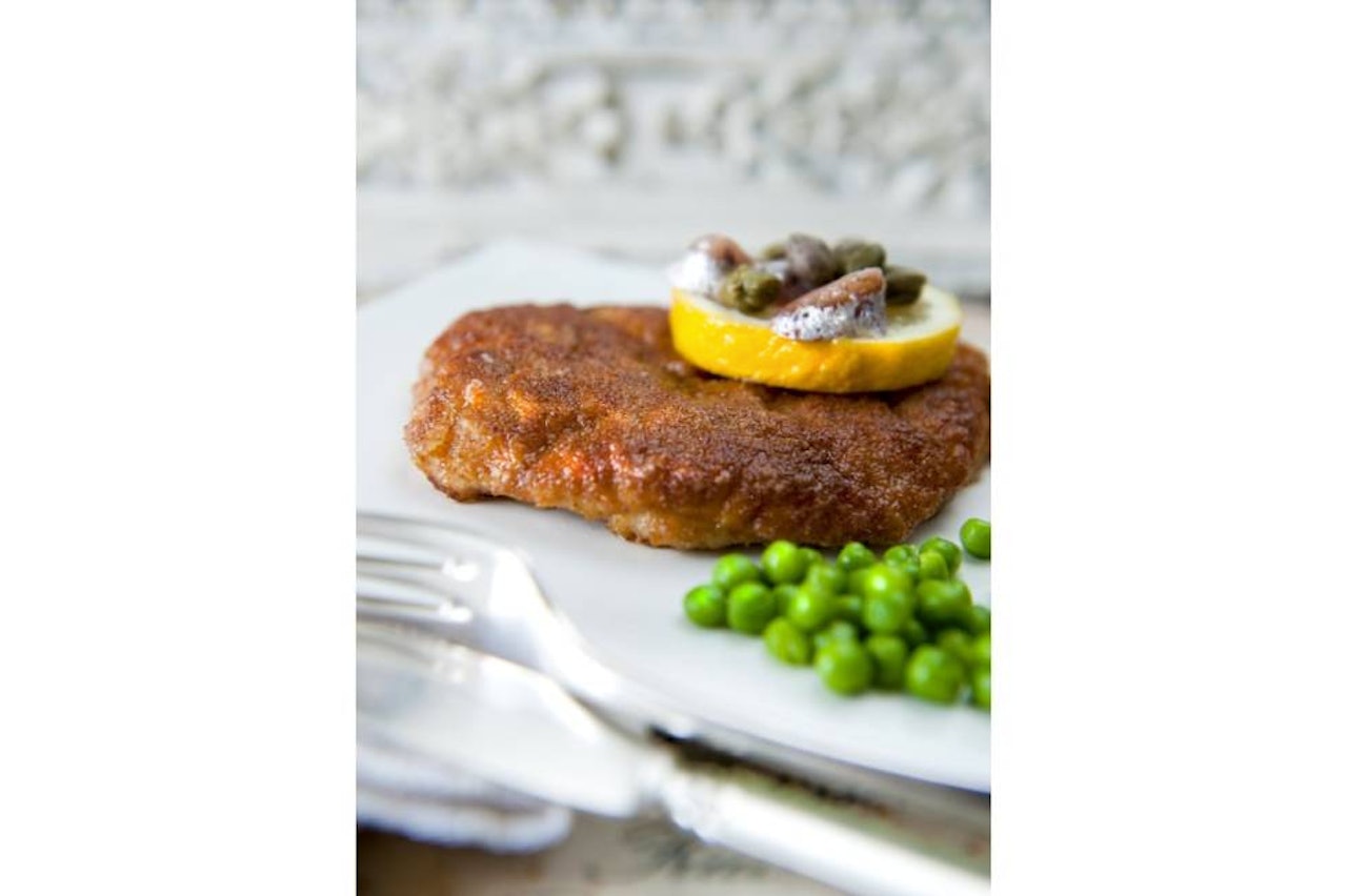 Flere viltoppskrifter får du i Jeger-kokk Charlotte Mohn Gaustads bok, utgitt på Cappelen Damm forlag. Fotograf Mona Nordøy. Flere viltoppskrifter får du i Jeger-kokk Charlotte Mohn Gaustads bok, utgitt på Cappelen Damm forlag. Fotograf Mona Nordøy.