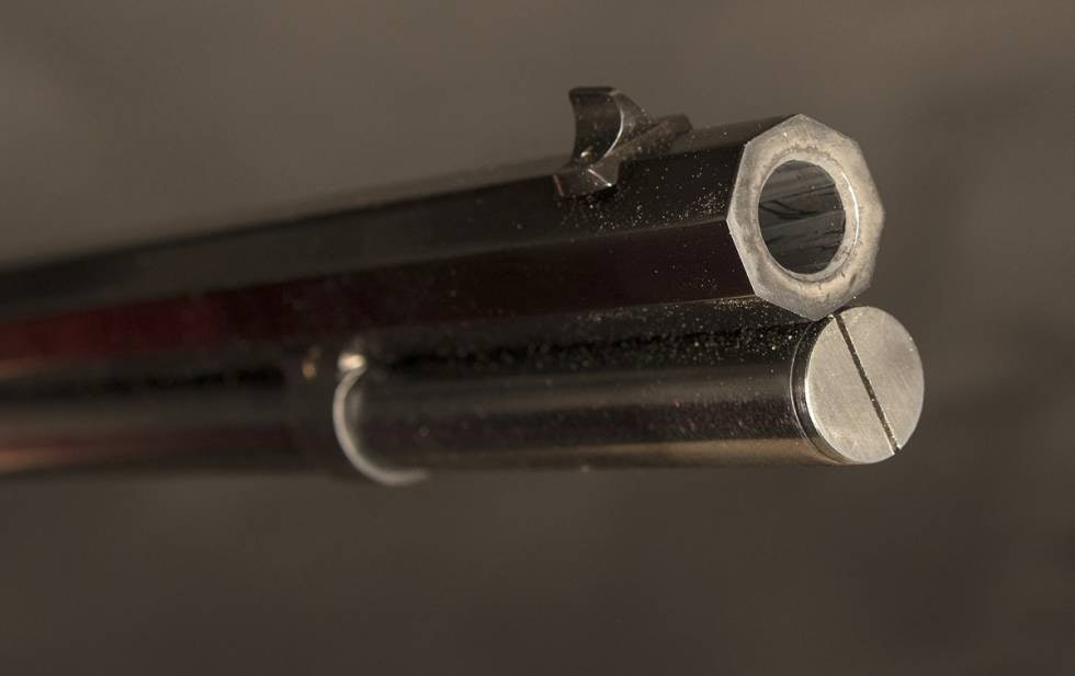 Åttekantet pipe på rifla Winchester 1873 Short Rifle