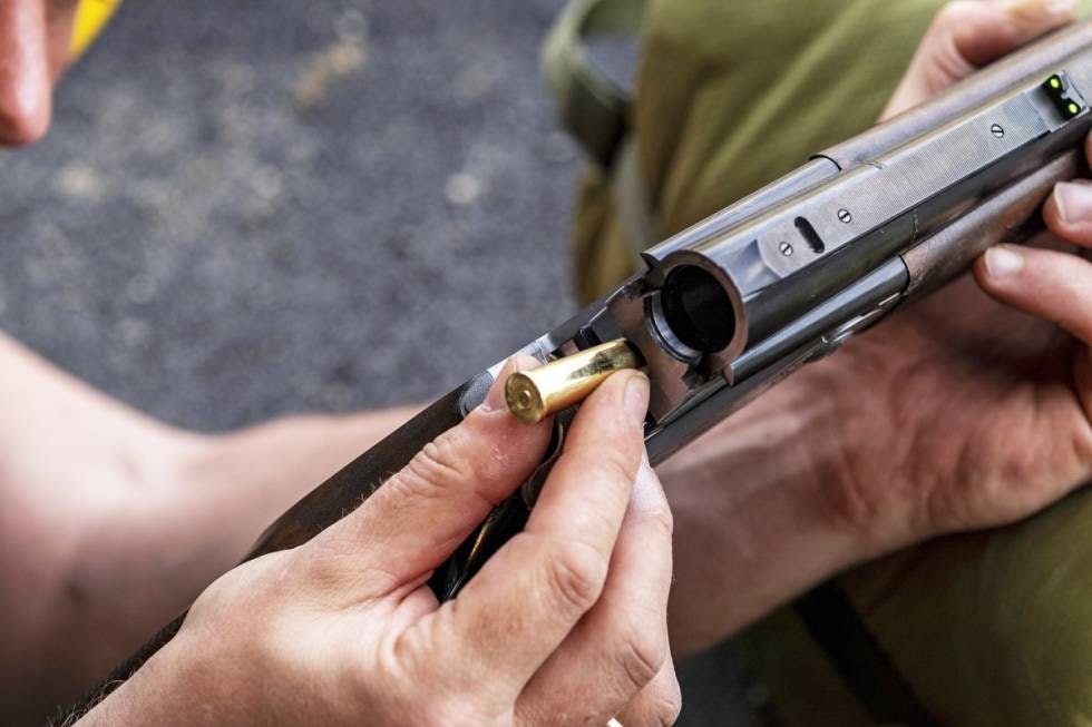 Betryggende R-faktor: Randpatroner har sine fordeler over rillepatroner, særlig om det oppstår uregelmessigheter. Betryggende R-faktor: Randpatroner har sine fordeler over rillepatroner, særlig om det oppstår uregelmessigheter.