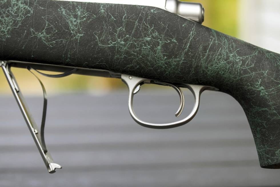 Nærbilde av utløser og avtrekker på Remington 700 SS 5R24 rifle