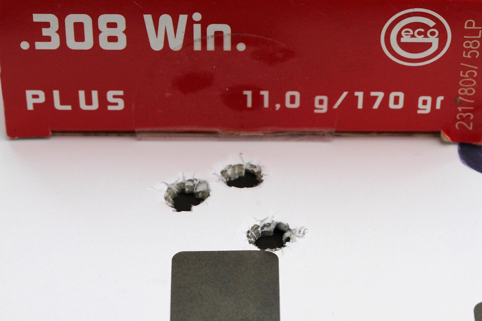 Tett nok: Kuiu og Geco var det som ga best samlinger når vi prøveskjøt denne lette versjonen av Model Seven. Skudd med Geco ammunisjon i .308 Win. kaliber