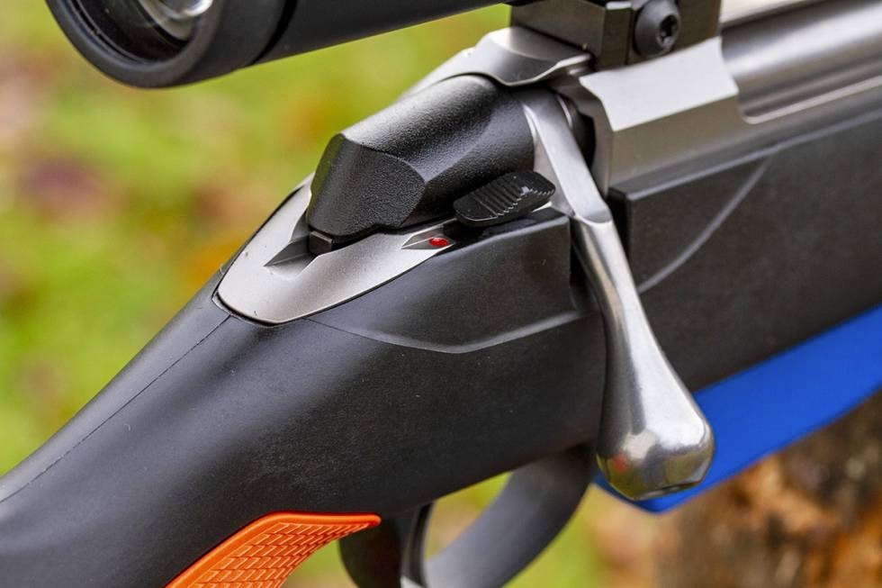 6,5 x 55: Tikka T3X Lite Nærbilde av sikringen på rifla Tikka T3X Lite 6,5 x 55