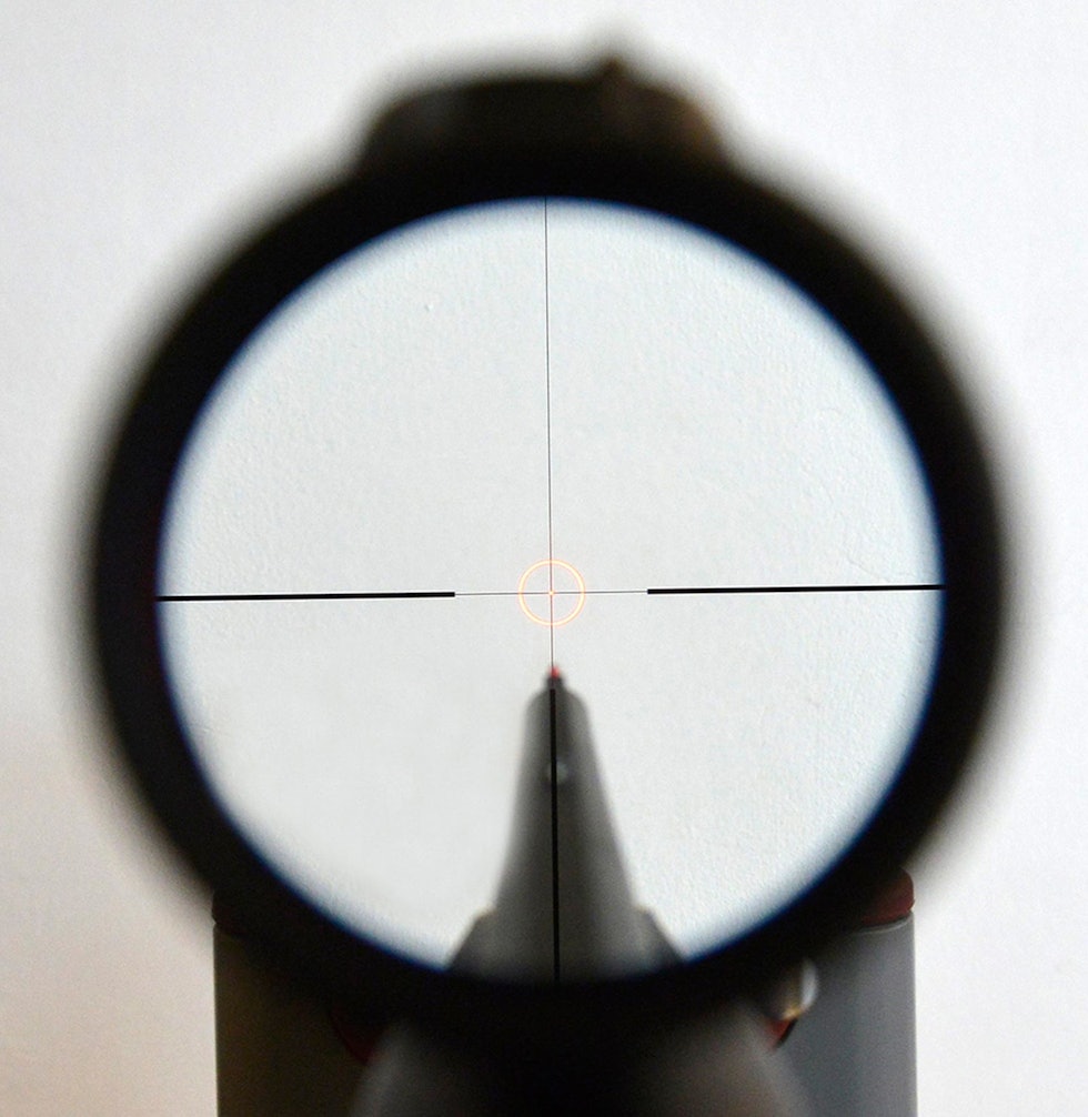 BESTE RETIKKEL: Swarovski Z8i Flex-change har med sin opplyste sirkel den beste lysdot’en/ sirkelen for fluktskyting med hagle. Et nett, lite rødpunktsikte med et slikt retikkel vil være det absolutt ideelle. Hagleskyting-med-støttehjul-rødpunktsikte-3