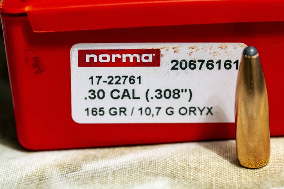 Norma 165 Oryx i 165 grains/ 10,7 gram. Norma 165 Oryx foran ekse