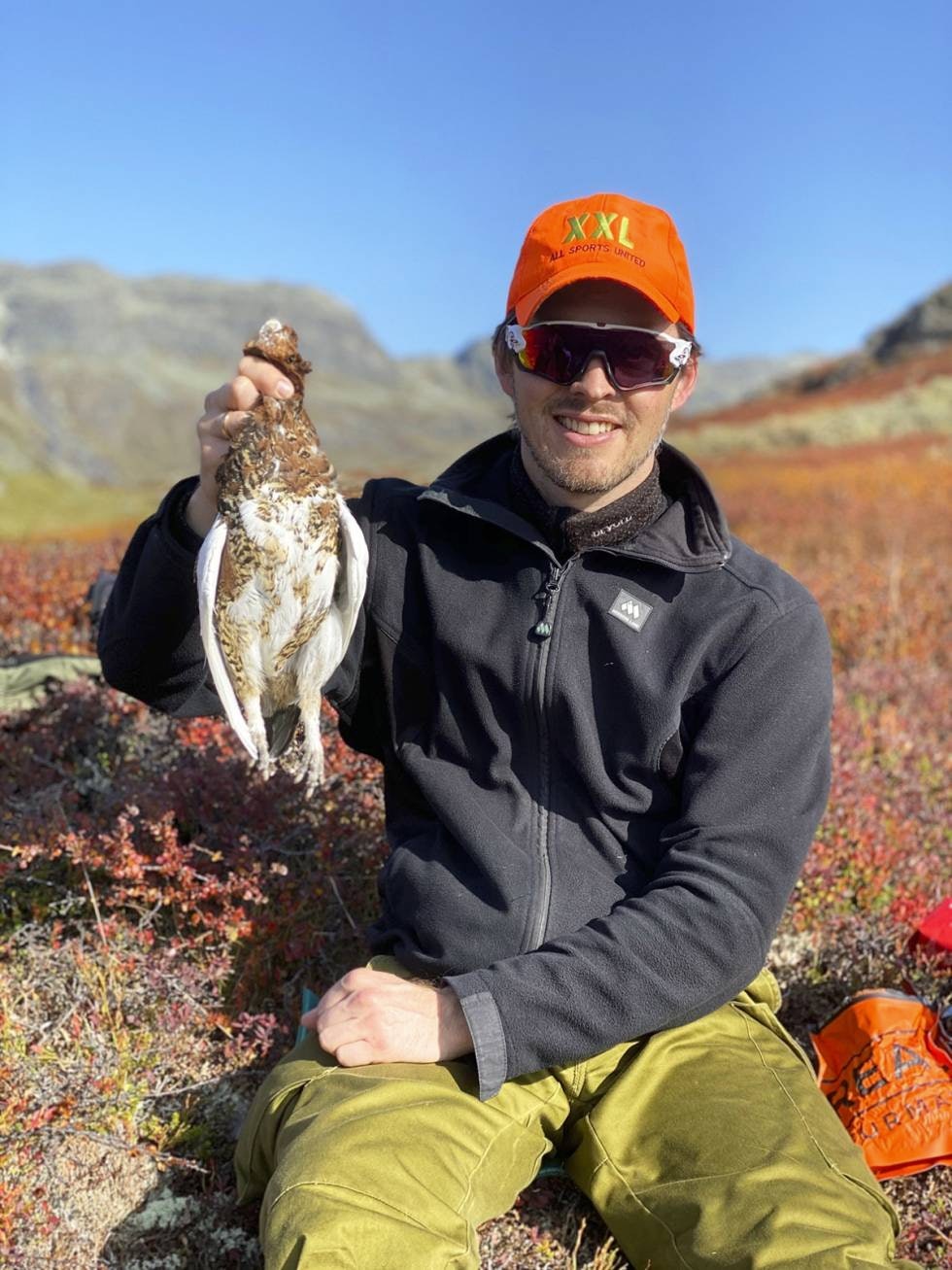 Jegerjussekspert: Håvard H. Holdø er advokat (H) ved Regjeringsadvokatens kontor, og skriver JEGERs jusspalte. Alle vurderinger i artikkelen er hans egne. Som ivrig småviltjeger har han gitt ut  «Viltloven. Kommentarutgave». Jegerjussekspert: Håvard H. Holdø er advokat (H) ved Regjeringsadvokatens kontor, og skriver JEGERs jusspalte. Alle vurderinger i artikkelen er hans egne. Som ivrig småviltjeger har han gitt ut  «Viltloven. Kommentarutgave».