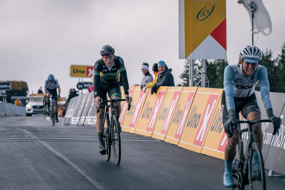 KLATRET STERKT: I Lillehammer GP, i klatringen opp Hafjell, viste Ådne Holter styrke og ble nummer fem. Foto: Jørgen Mo Ådne Holter, Uno-X Pro Cycling, Lillehammer GP, fotograf Jørgen Mo