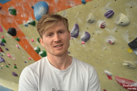 Magnus Midtbø lager innhold om styrketrening og klatring på Youtube. Foto. Skjermdump. MAgnus Midtbø klatring mesternes mester