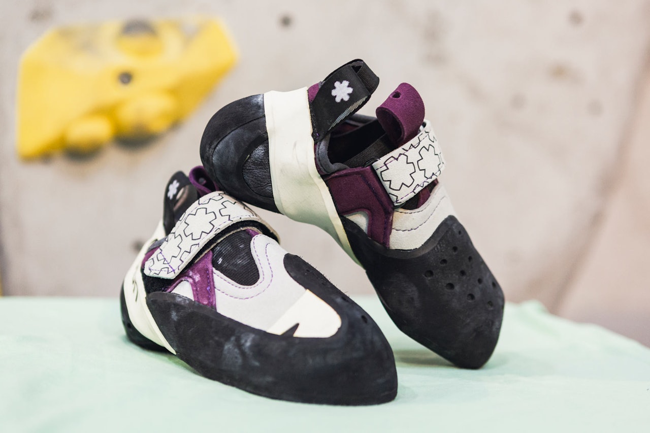 OCUN OXI LADY: Passer moderne konkurranseklatring med mye tå og heelhooks. Ocun Oxi Lady klatresko test