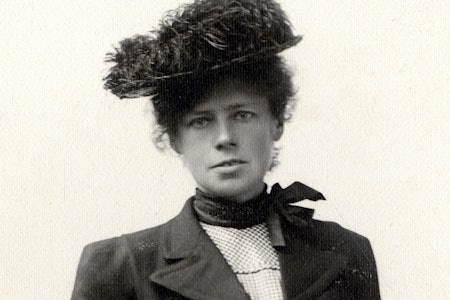 Therese Bertheau banet veien for kvinner i klatresporten. Bilde utlånt av Gamle Bergen bymuseum. PIONEREN: Therese Bertheau banet veien for kvinner i klatresporten. Foto: Utlånt av Gamle Bergen bymuseum.