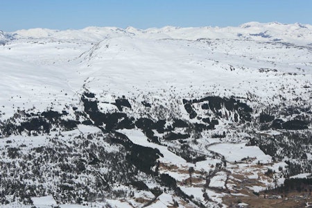 Bergsetnakken sett fra sør. Foto: Håvard Myklebust. / Trygge toppturer. Bergsetnakken sett fra sør. Foto: Håvard Myklebust. / Trygge toppturer.