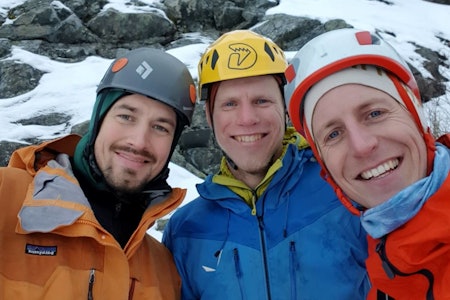 STOKE: David Postel, Sondre Kvambekk og Gjermund Nordskar ute på eventyr i Aurdal. Foto: Gjermund Nordskar