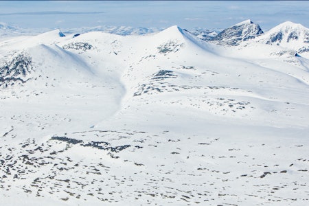 s. 154 Ljosåbelgen sett fra sør. Foto: Espen Schive/Toppturer i Norge Ljosåbelgen Topptur Rondane