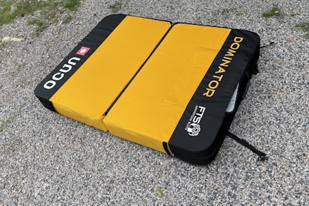 Solid sak: Paddy Dominator er hele 14,5 cm tykk. Det skulle holde til det meste. Foto: Dag Hagen test av ocun dominator crashpad