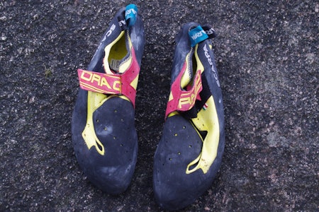 SCARPA DRAGO: Blant de letteste klatreskoene å få på foten Scarpa Drago test av klatresko